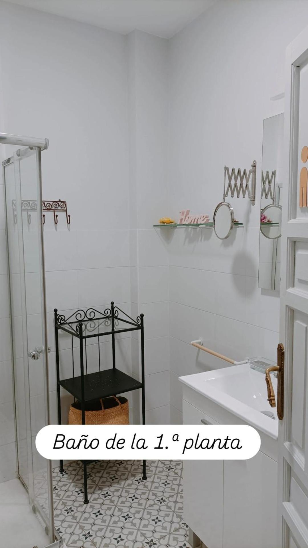 Apartamentos En La Plaza Dona Elvira, 7 เซบีญา ภายนอก รูปภาพ